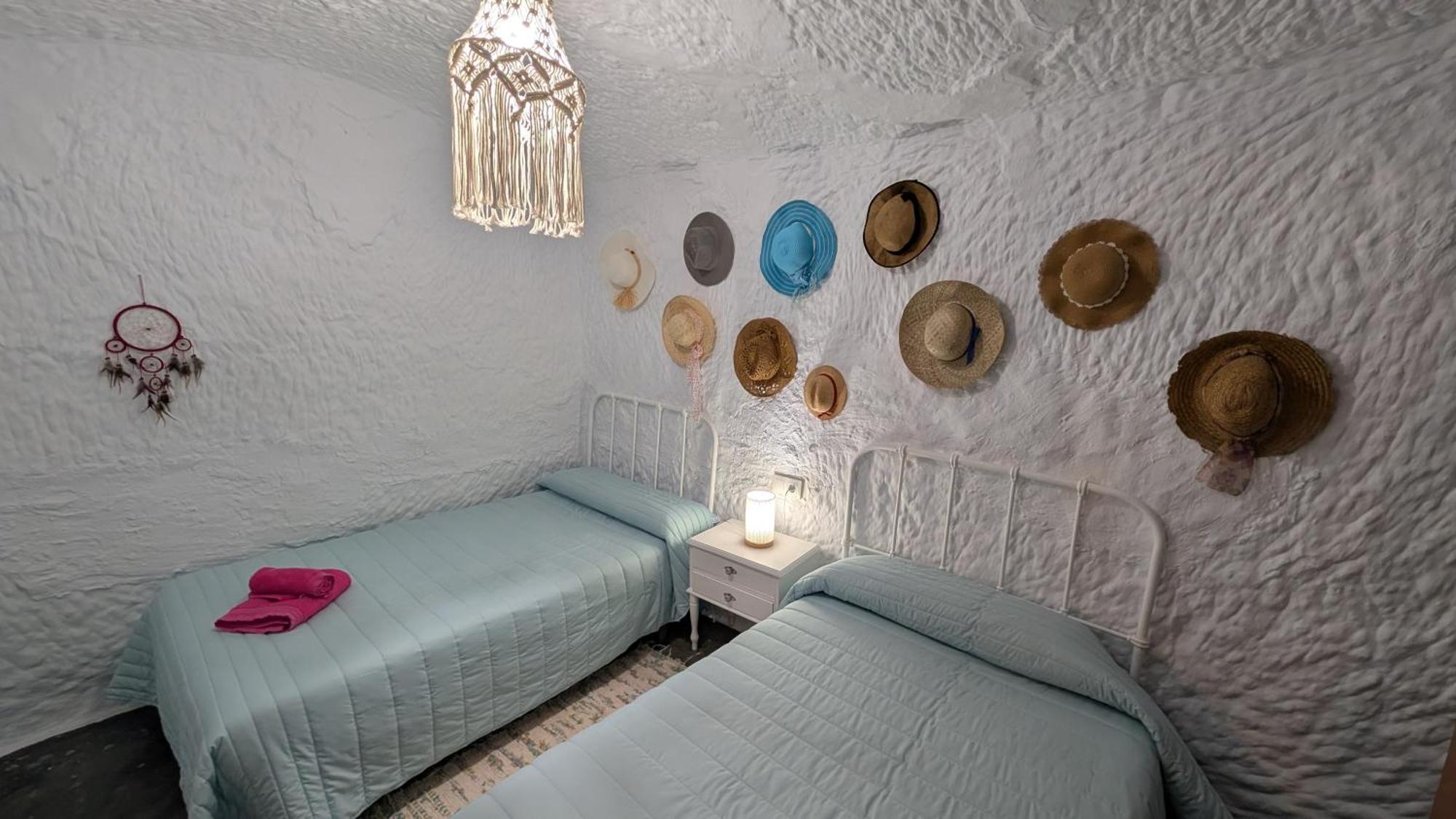 הוילה Gorafe Cueva Rincon Bustamante מראה חיצוני תמונה